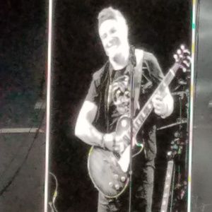 Meet your Posher, Cesar